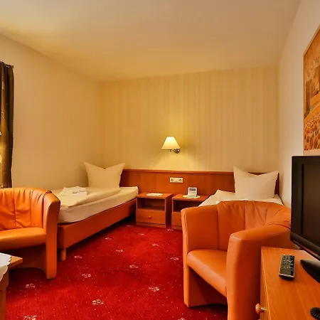 Hotel & Camenz