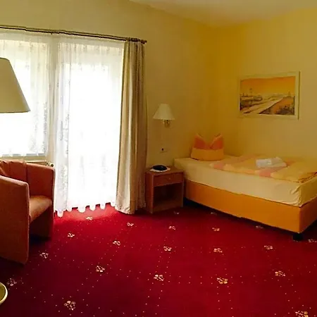 Hotel & Camenz